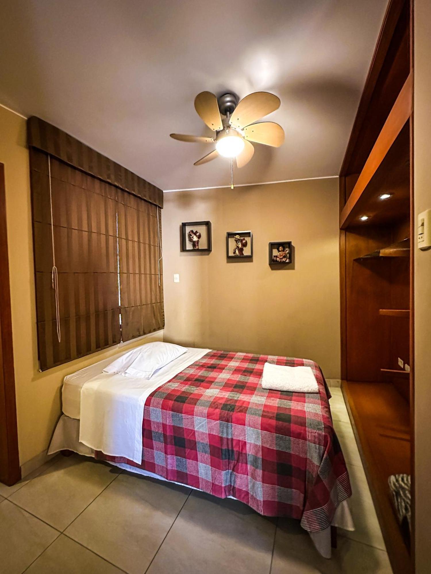 Apart Hotel El Canaveral Чинча Алта Екстериор снимка