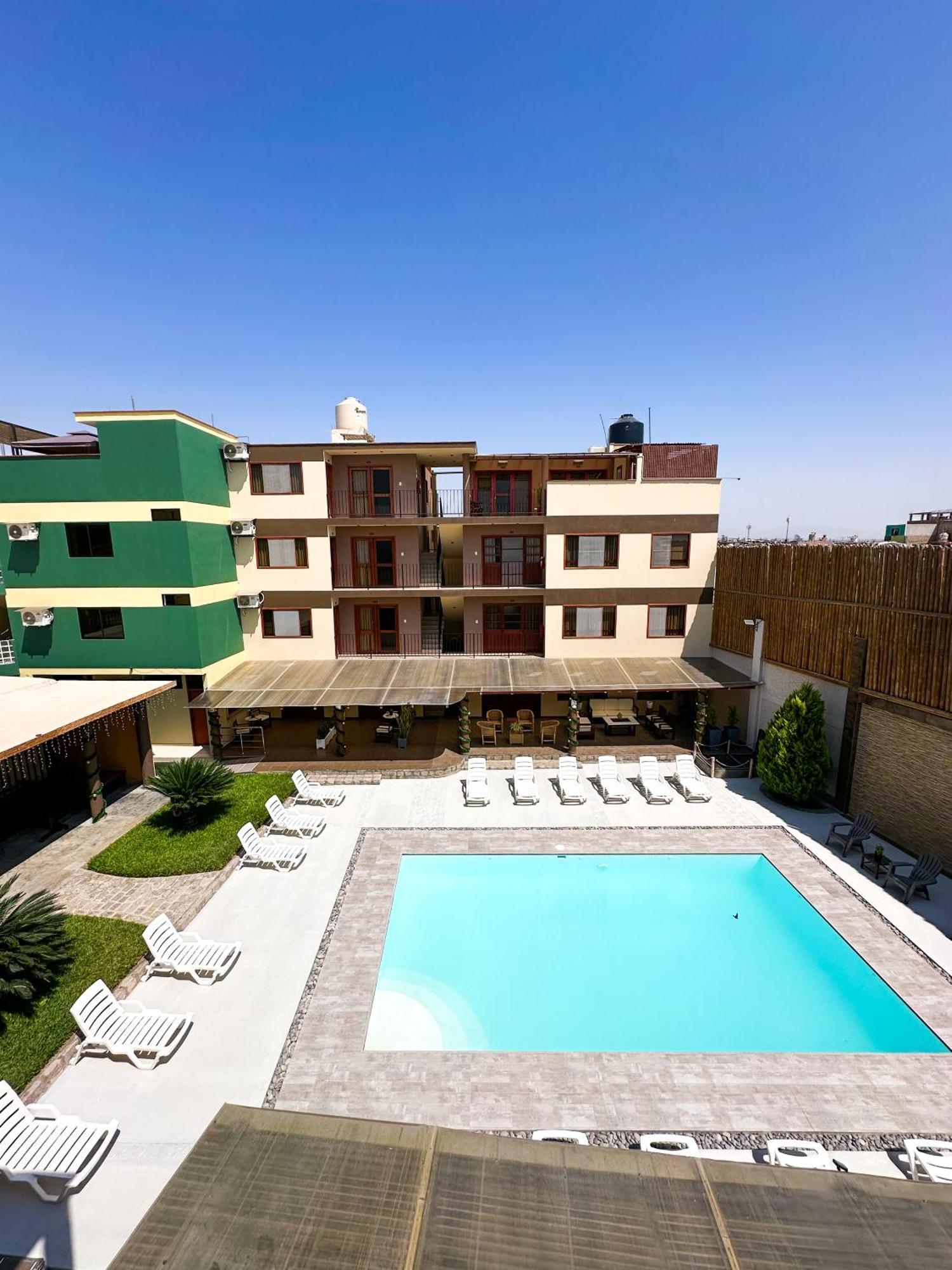 Apart Hotel El Canaveral Чинча Алта Екстериор снимка