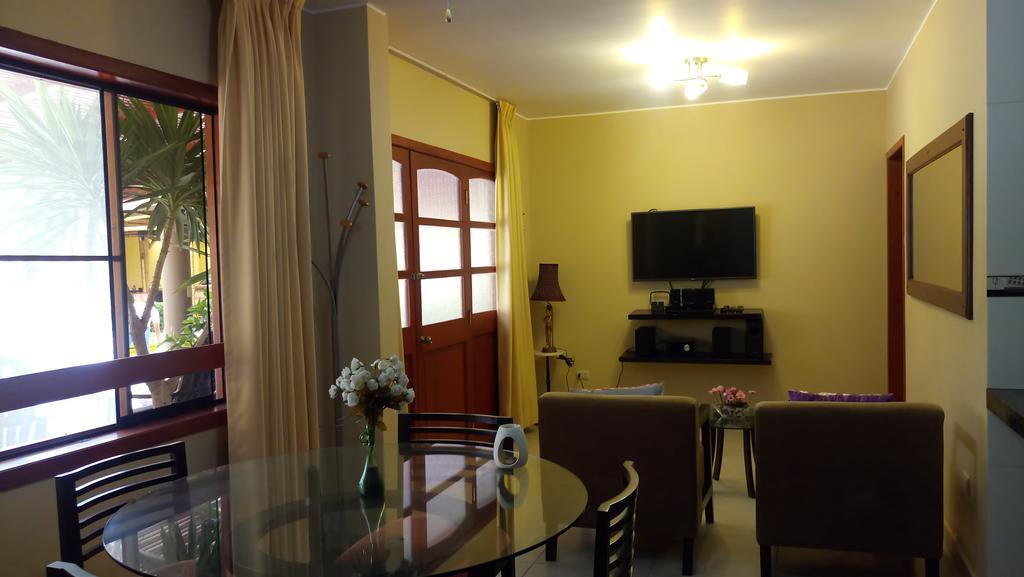 Apart Hotel El Canaveral Чинча Алта Екстериор снимка